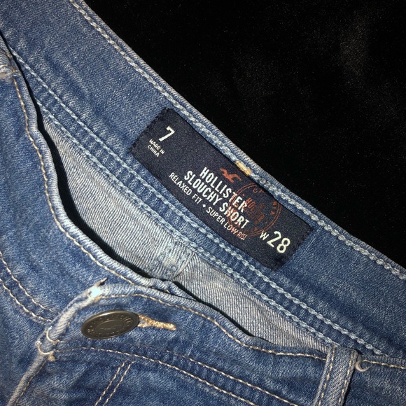 Hollister jean shorts - Picture 3 of 3